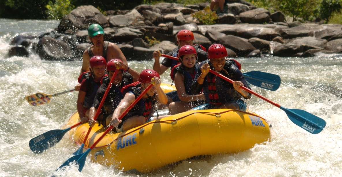 Full Ocoee River Whitewater Trip With Riverside Lunch - Riverside Lunch and Amenities