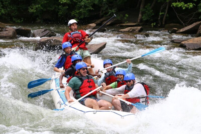 Full River Ocoee Whitewater Rafting Trip with Shore Lunch - Key Points