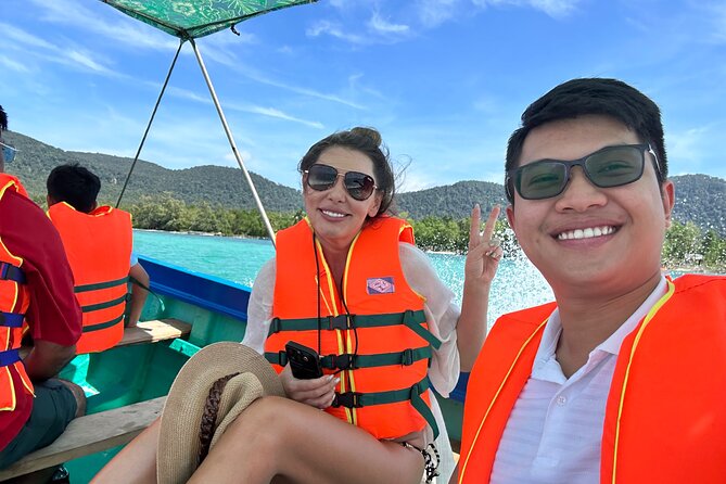 Full-Day Private Tour in Starfish Beach and Phu Quoc Northern Part - Pickup and Meeting Details