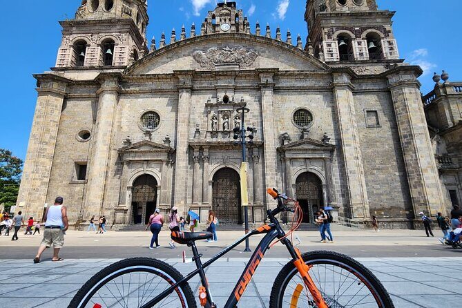 Fun Bike Tour in Guadalajara - FAQ