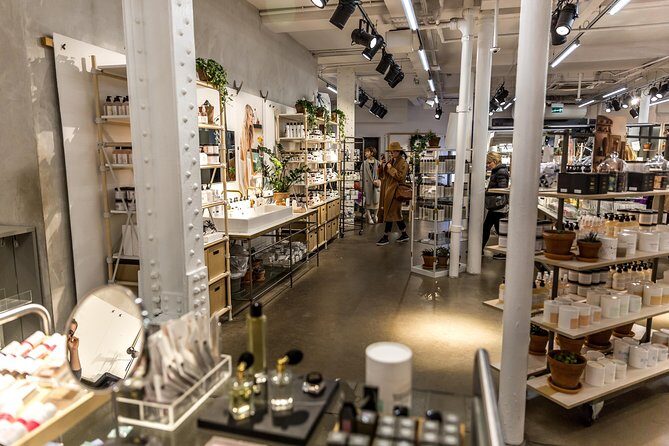 Fun London Shopping Tour - Exploring Liberty London