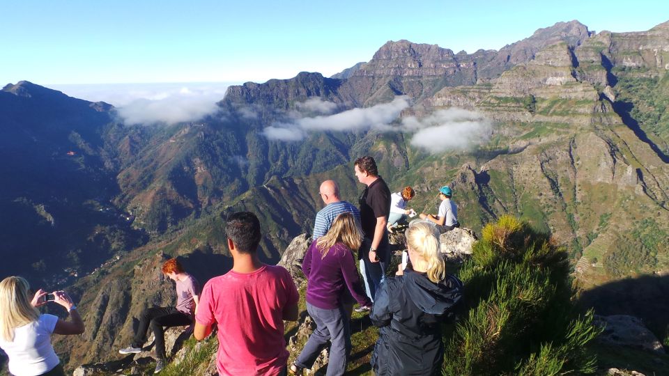 Funchal: Cabo Girão, Wine Tasting and Dolphin Watching - Pickup and Drop-off Details