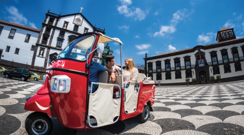 Funchal Old Town 1-Hour Tour by Tuk Tuk - Experience Highlights