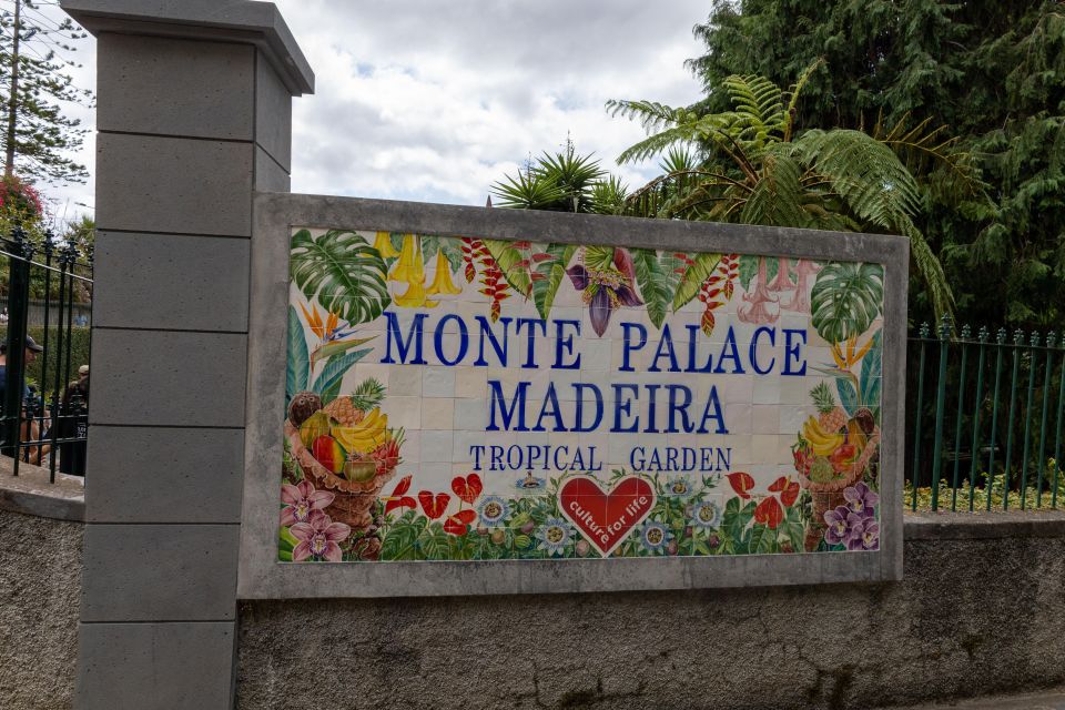 Funchal - Tropical Garden Tuk Tuk Tour (2h30) - Discover Islands Secret Garden