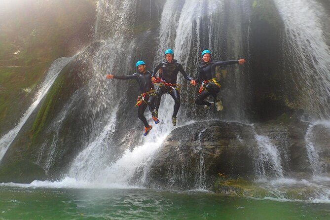 Furon discovery canyon in the heart of the Vercors massif - An Introduction to the Furon Discovery Canyon Experience