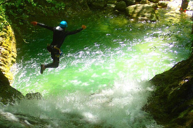 Furon discovery canyon in the heart of the Vercors massif - The Sum Up