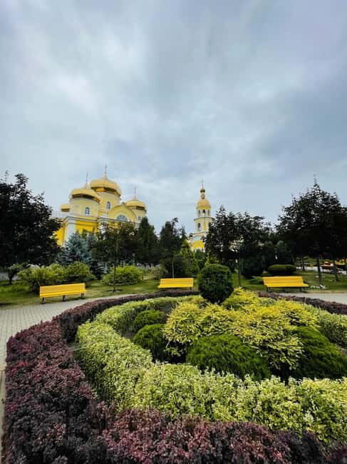 Gagauzia: day tour in Gagauzia and Manuc Bei Mansion - Key Points