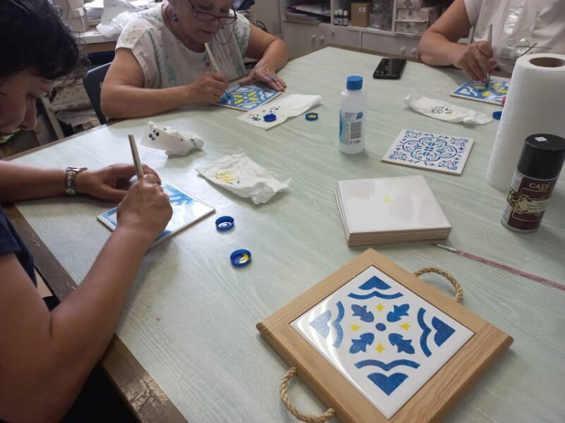 Gaia: Tile painting workshop, Port Wine and Pastel de Nata - Introduction