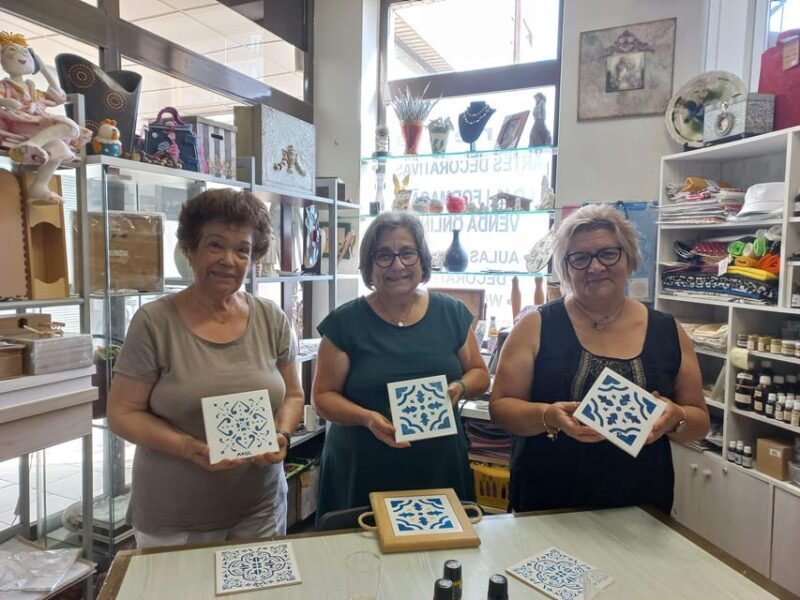 Gaia: Tile painting workshop, Port Wine and Pastel de Nata - Who Is This Experience Best For?