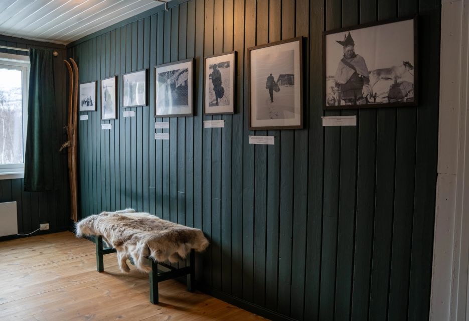 Gallery Visit and Storytelling at Gargia Lodge - Transport to and From Locations