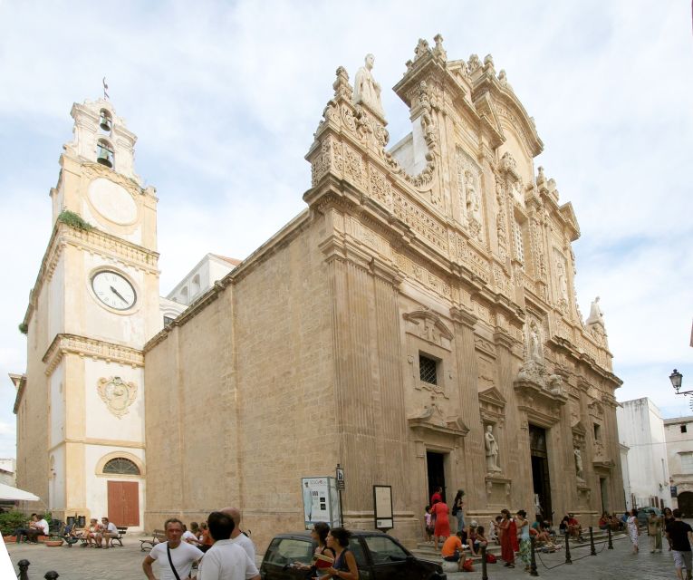 Gallipoli: 2-Hour Guided Walking Tour - Entering the Angevine-Aragonese Castle
