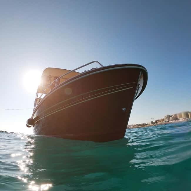 Gallipoli: private boat day trips with Sasà Tours - Key Points