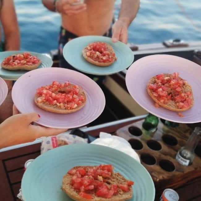Gallipoli: private boat day trips with Sasà Tours - The Sum Up