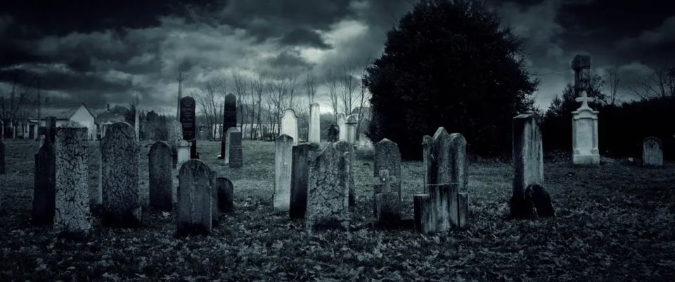 Galveston: Ghost-Themed Walking Tour - Tour Overview