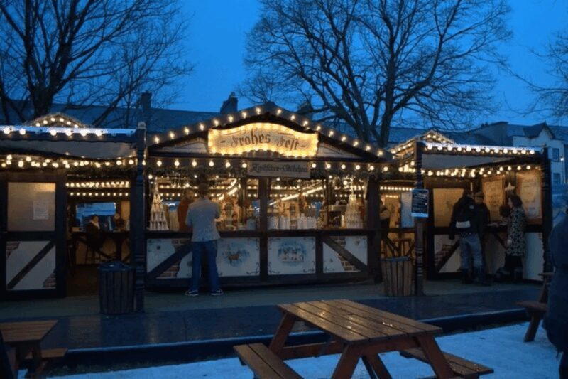 Galway: Christmas Market and City Highlights Walking Tour - Visiting Galway Cathedral