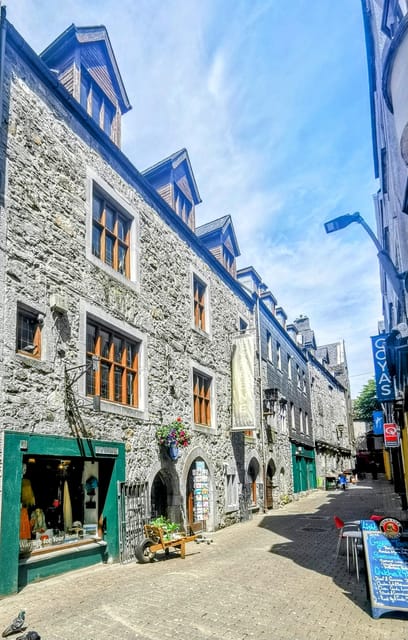 Galway City: Evening Guided Walking Tour of Galway City - An In-Depth Look at the Galway Evening Walking Tour