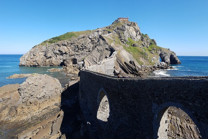 Game of Thrones Basque Coast Locations Tour From San Sebastian - Booking and Payment Details