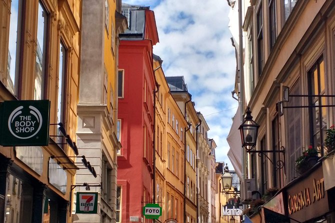 Gamla Stan Walking Tour With Swedish Fika - Review Summary