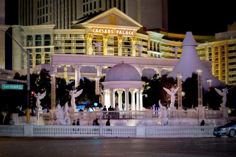 Gangsters, Glitz, and Gore Las Vegas Ghost Tour - Key Points