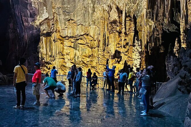 Garcia Grottoes and Cable Car and Town - Key Points