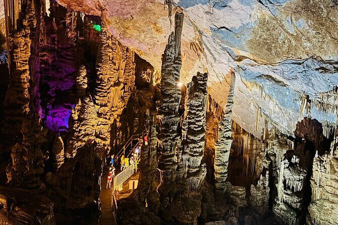 Garcia Grottoes and Cable Car and Town - An In-Depth Look at the Tour