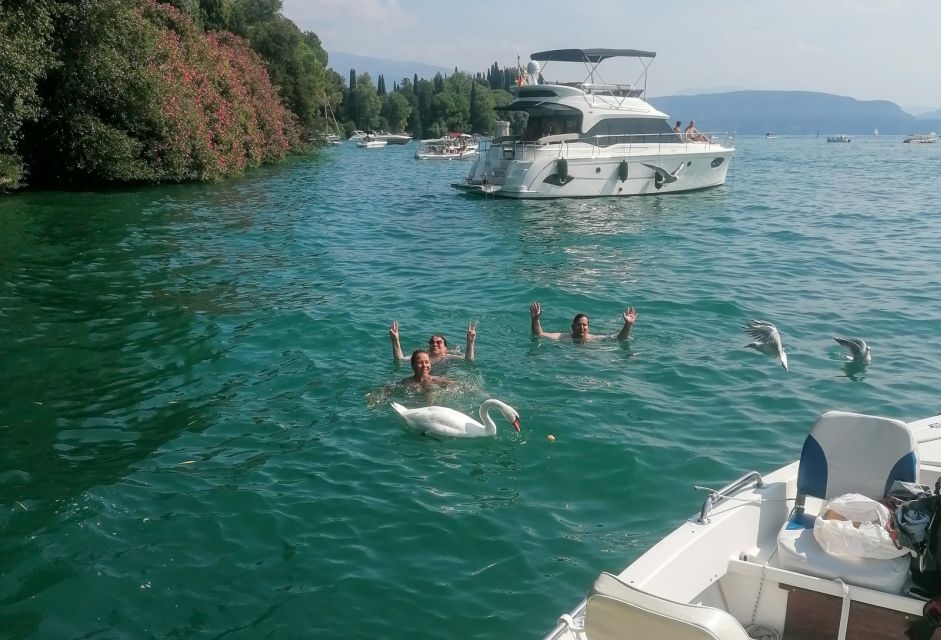 Garda: Private Boat Tour With Wine and Food Tasting - Meeting Point and Important Information