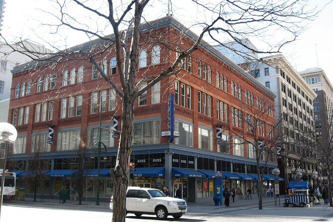 Gaslamp Quarter Walking Audio Tour - Ghosts and Hauntings: The Spooky Side of the District