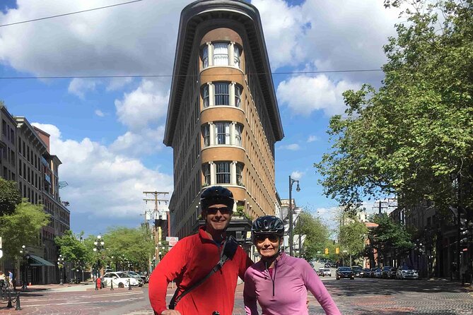 Gastown, Chinatown & Granville Island - Vancouver Bike Tours - Granville Island Experience