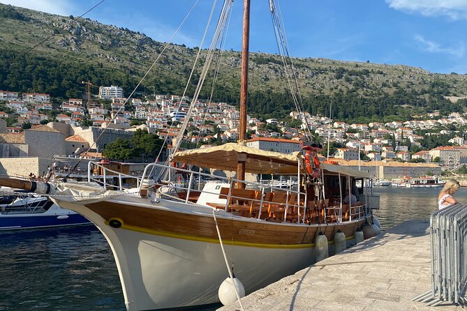 Gastro Cruise Dinner and Boat Ride Around Dubrovnik Old Town - Customer Feedback and Experiences
