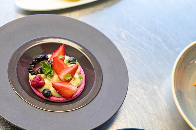 Gastronomic 6-Course Fine-Dining Experience on Luxury London Bus - Exclusive Culinary Journey