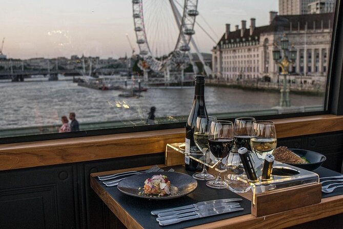 Gastronomic 6-Course Fine-Dining Experience on Luxury London Bus - Personalized Dining Experience