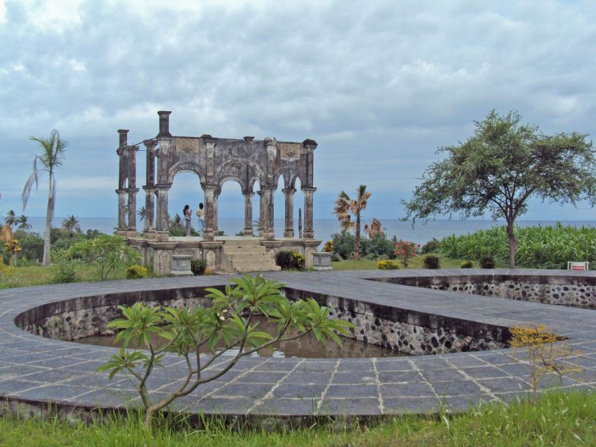 Gate of Heaven, Water Palace, Lahangan, and Coffee Process - Exploring Tirtagangga Water Palace
