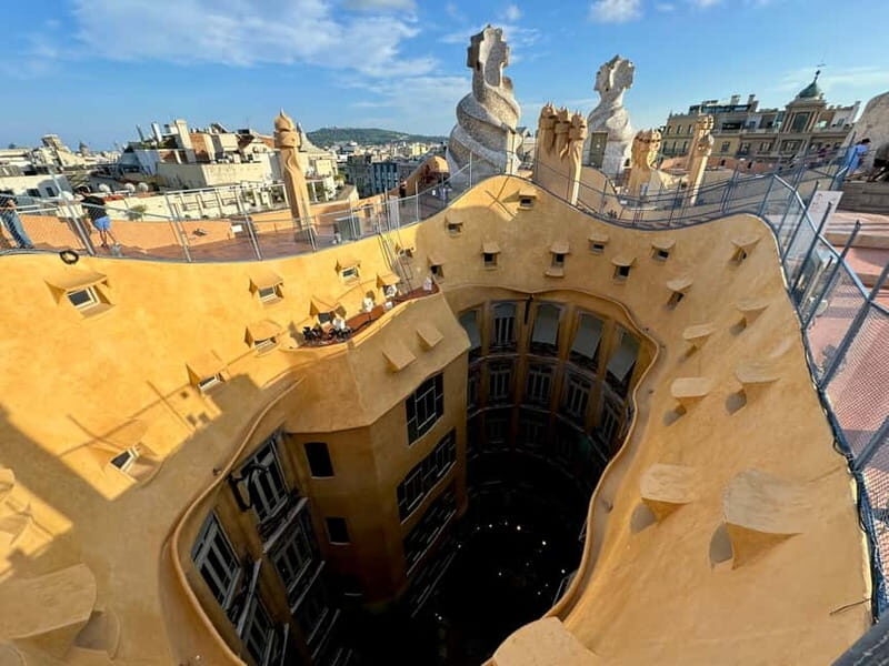 Gaudi Barcelona in 1 Day: Sagrada Familia, Park Guell, tapas - La Sagrada Familia: The Enchanting Basilica