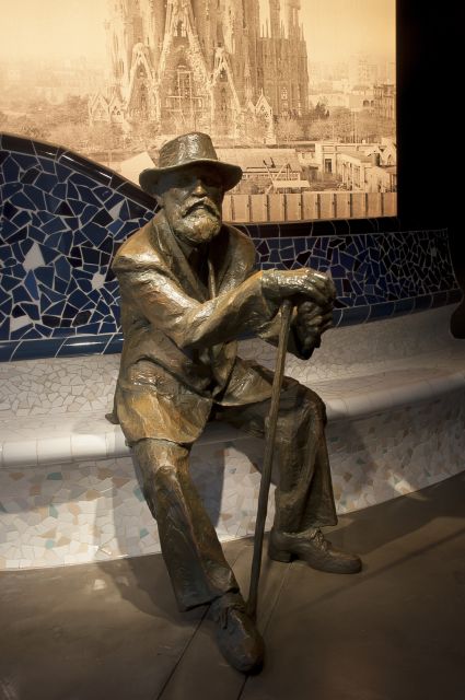 Gaudí Experience Barcelona Admission Ticket - Visiting Guidelines