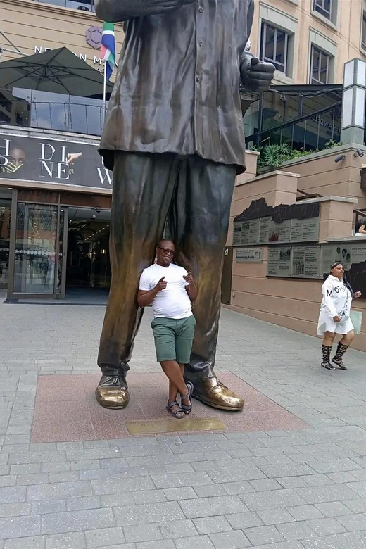 Gauteng, Museums, a Lof of Amazing Restaurants, 5star Hotels - Safety and Convenience