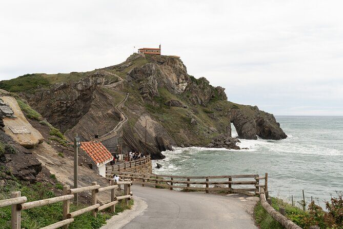 Gaztelugatxe, Mundaka and Gernika Tour from Bilbao - The Sum Up