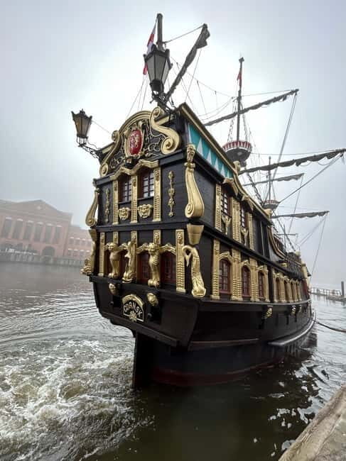 Gdansk: Guided Round-Trip Cruise to Westerplatte - A Deep Dive into the Experience