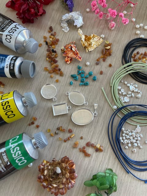 Gdansk: Jewelry Making Workshop with Amber - An In-Depth Look at the Amber Jewelry Workshop
