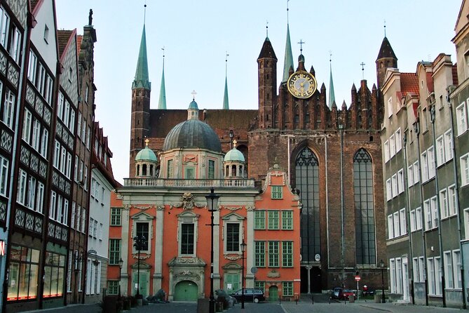 Gdansk Old Town Tour - PRIVATE (4h) - Indulging in Local Cuisine and Drinks