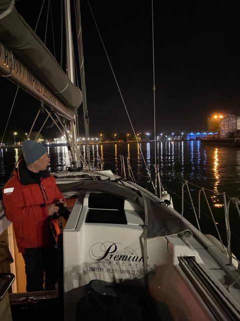 Gdansk: Scenic Evening Yacht Cruise with Welcome Drink - Who Will Appreciate This Cruise