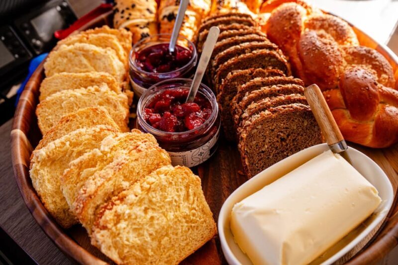 Gdansk/Sopot: Breakfast Cruise on a Catamaran - A Calm and Captivating Start to Your Day
