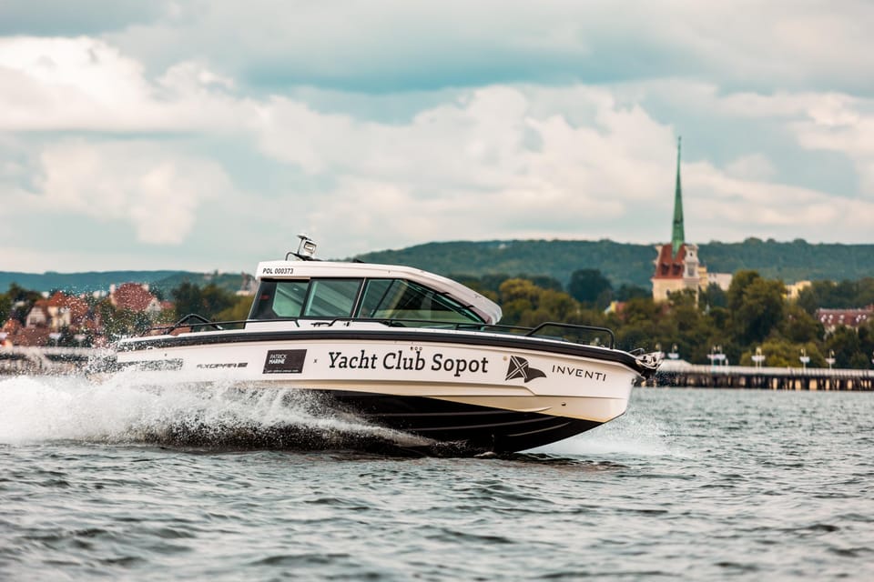 Gdansk/Sopot/Hel/Jastarnia: Private Cruise on a motorboat - The Value in the Experience
