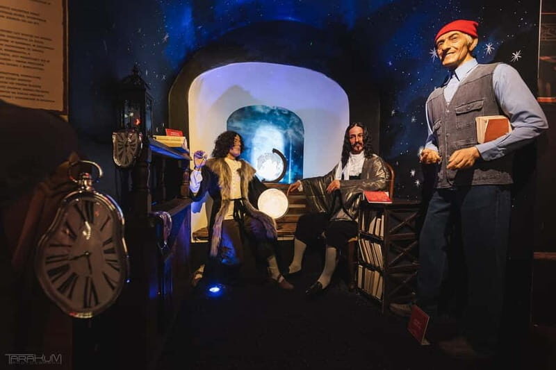 Gdansk: Tower of Secrets and Wax Figure Museum - Exploring Gdansk’s Tower of Secrets: What to Expect