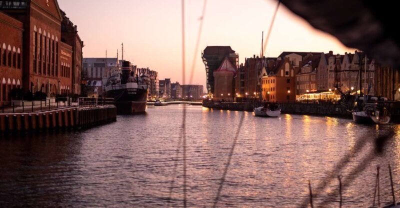 Gdask: Scenic Sunset Cruise with Welcome Drink - Key Points