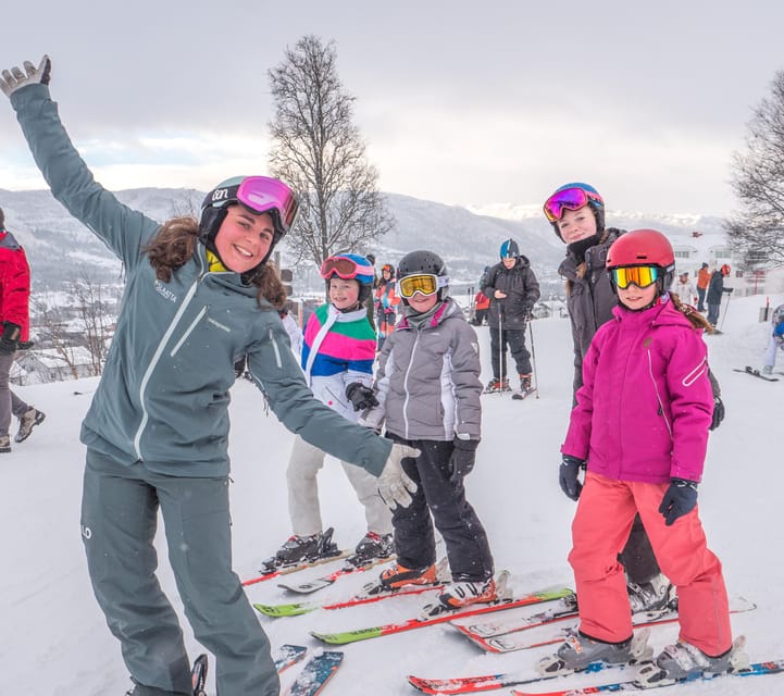 Geilo: Ski lesson package with Equipment and Ski Pass - Key Points