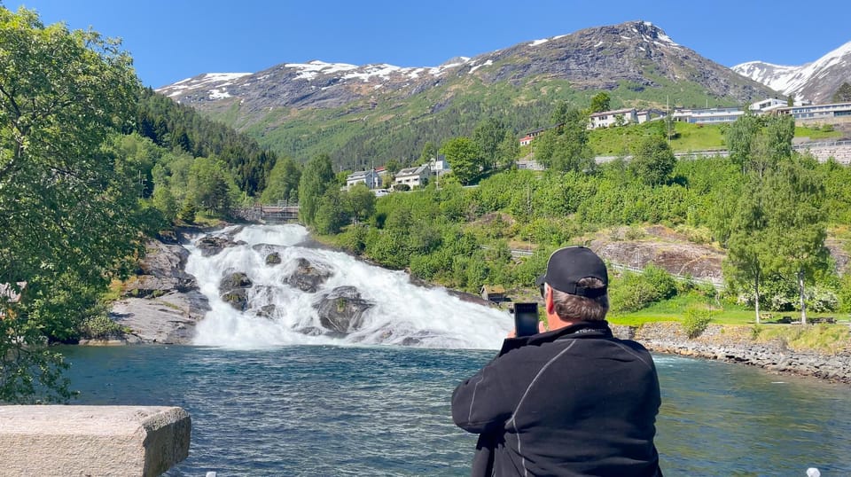 Geiranger-Hellesylt Sightseeing (one way ticket) - Key Points