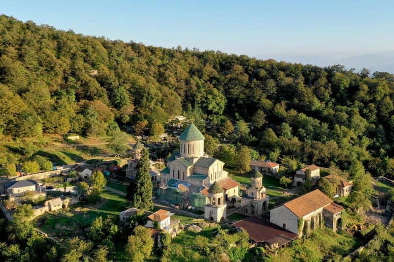 Gelati Monastery, Motsameta Monastery & Bagrati Cathedral - Key Points