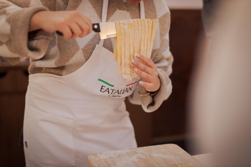Gelato and Pasta Cooking Class With Lunch and Drinks in Rome - Delicious Dining Options