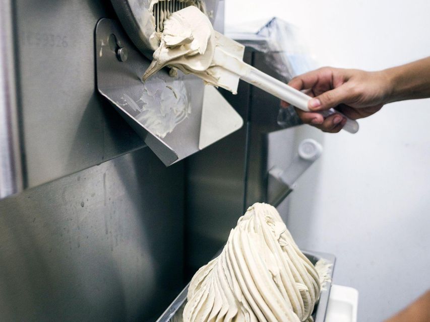 Gelato and Pasta Cooking Class With Lunch and Drinks in Rome - Location Details