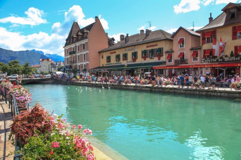 Geneva: Annecy, the Venice of the Alps and Geneva City Tour - Itinerary Highlights